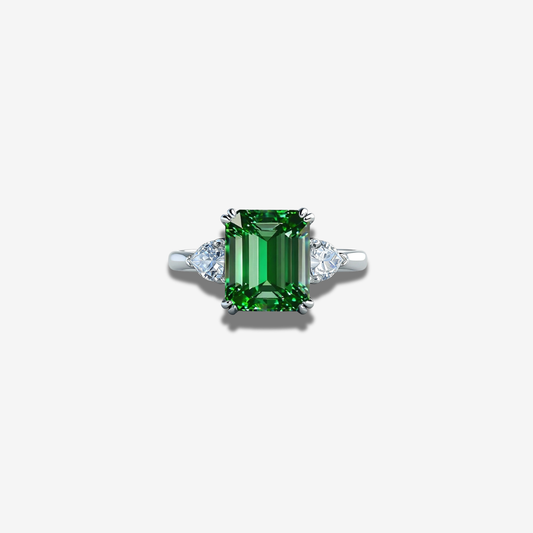 3.5 Carat, Emerald Green & Diamond Ring, Emerald Cut