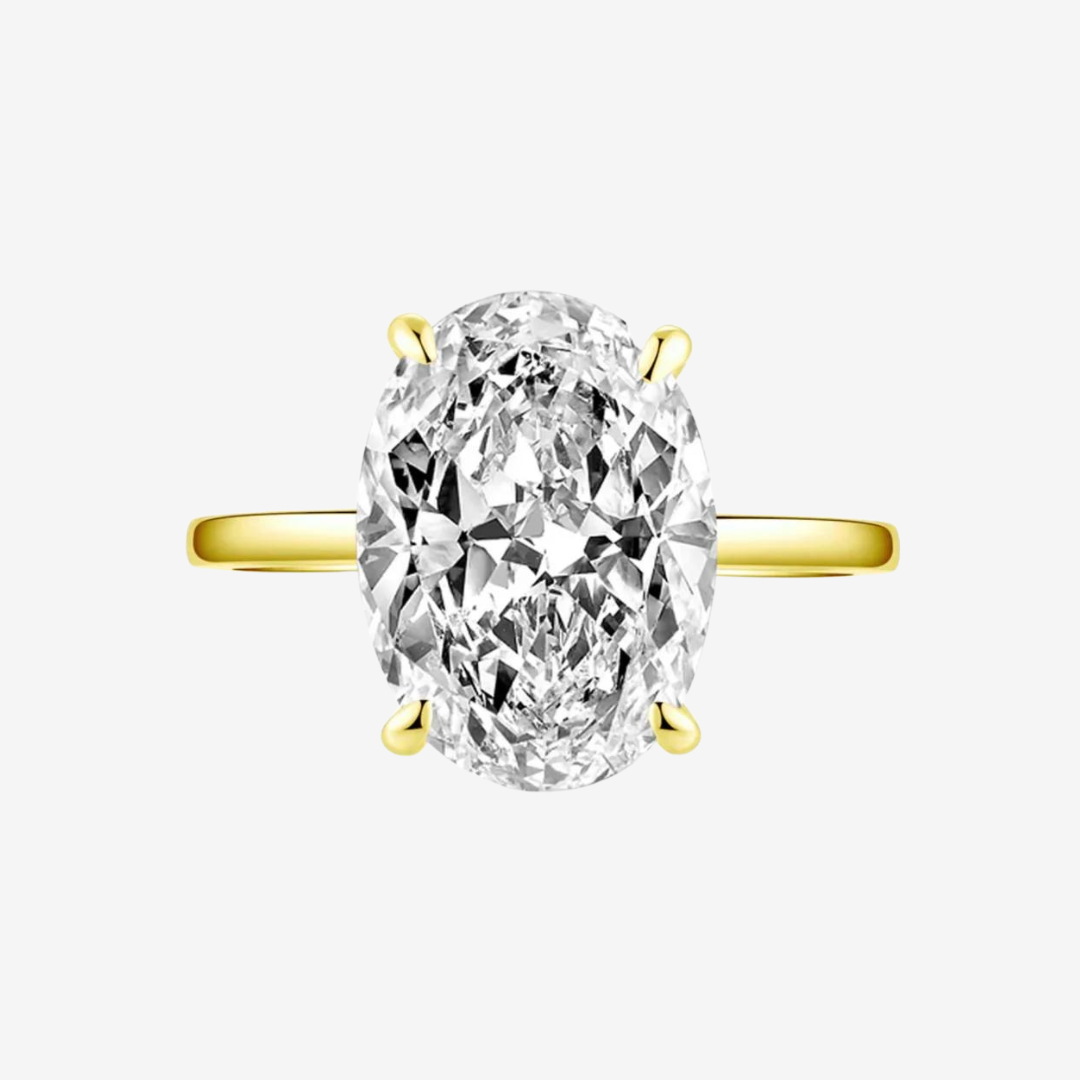 Hailey Bieber, Oval Cut Ring, 6 Carats, Gold