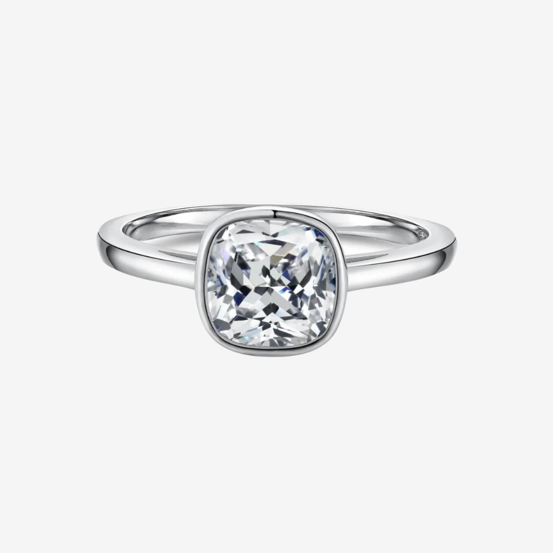 Cushion Cut, Bezel Set, Engagement Ring, 2 Carats, Gold