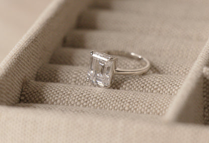 Amal Clooney, Emerald Cut Engagement Ring
