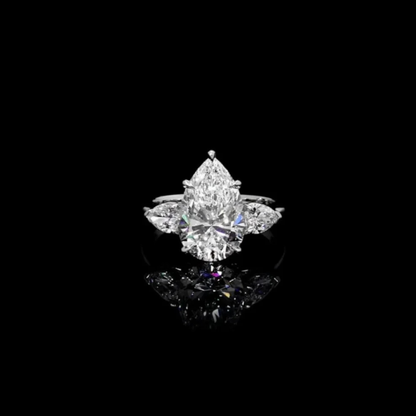 Jessica Simpson, Pear Shape Engagement Ring, 5.75 Carats