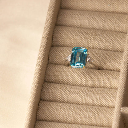 Princess Diana Aquamarine Ring, 8.48 Carat, Emerald Cut - MargalitRings