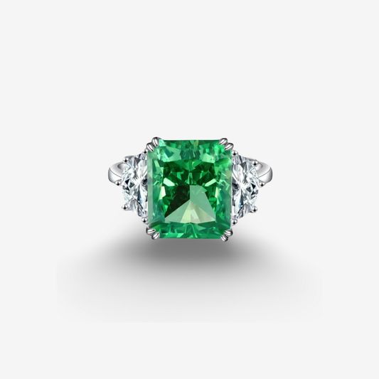 9 Carat, Emerald Green, Radiant Cut Cocktail Ring