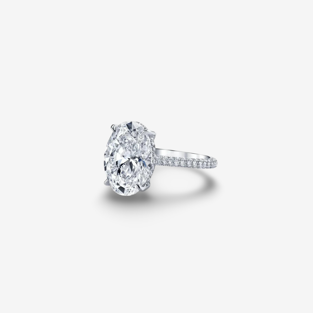Kourtney Kardashian, Oval Shape Engagement Ring, 5 Carats