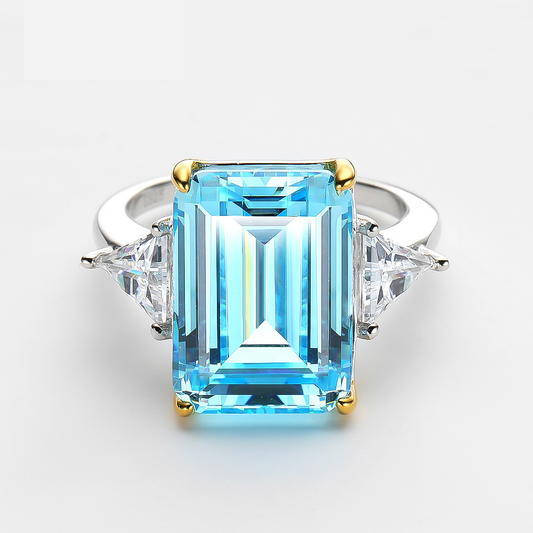 Princess Diana's Aquamarine Ring, 8.48 Carat, Emerald Cut