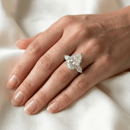 Jessica Simpson, Pear Shape Engagement Ring, 5.75 Carats - MargalitRings