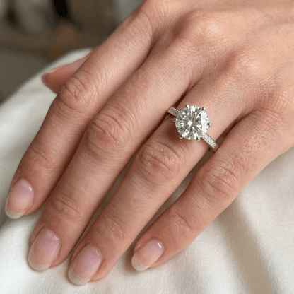 Round Cut Engagement Ring, 3.5 Carats, Sterling Silver - MargalitRings
