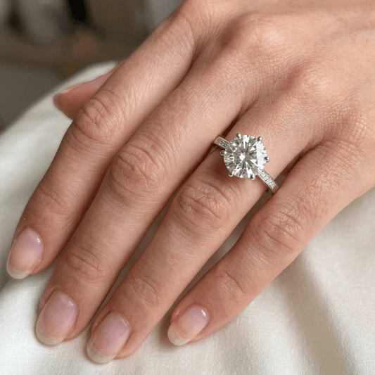 Round Cut Engagement Ring, 3.5 Carats, Sterling Silver - MargalitRings